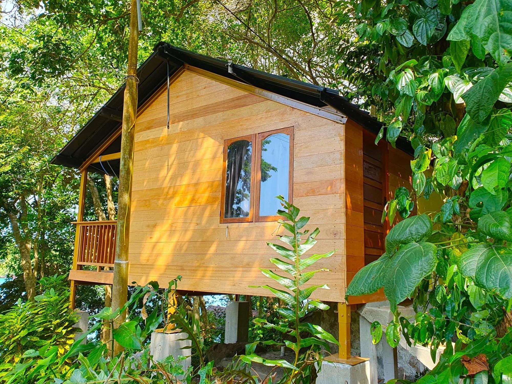 Santi Garden Bungalows Iboih Exteriér fotografie