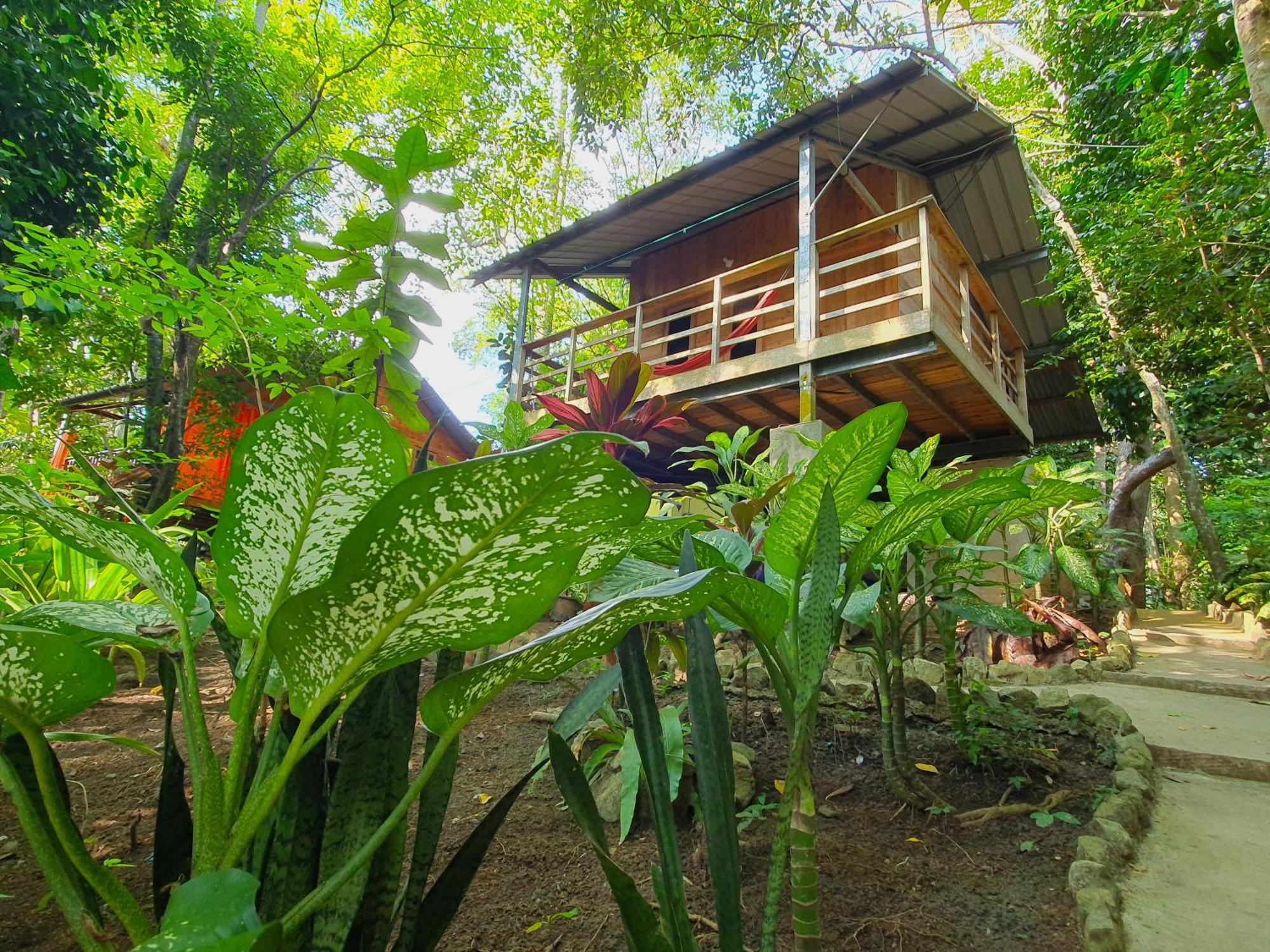 Santi Garden Bungalows Iboih Exteriér fotografie